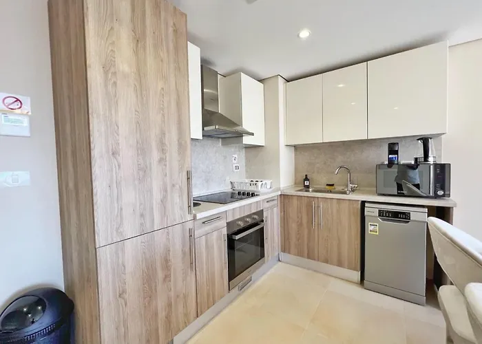 Appartement Charming 2bdr W Sea & Pool View Free & Pool Access