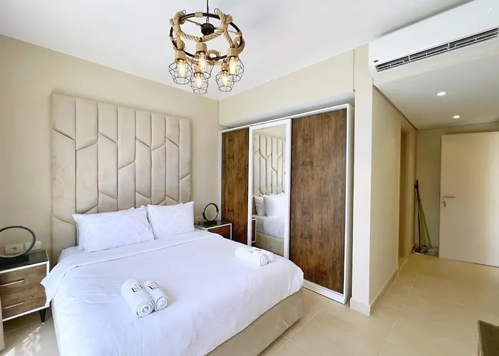 Charming 2bdr W Sea & Pool View Free & Pool Access Appartement Hurghada
